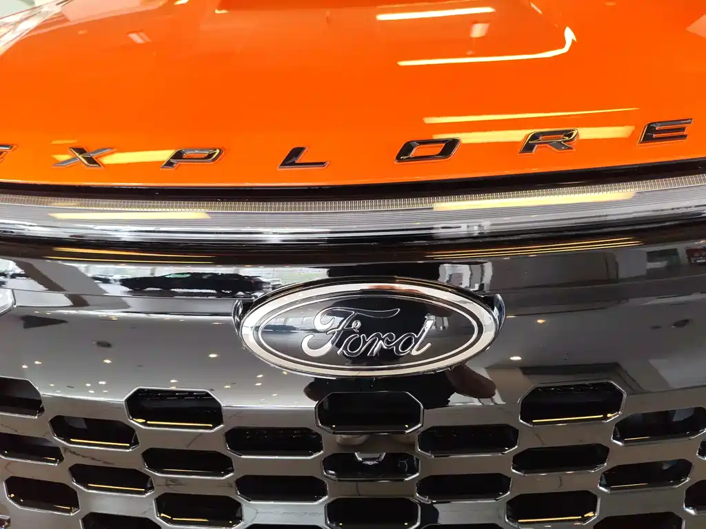 Explorer 2.3 T EcoBoost Kunlun Peak 7-seat