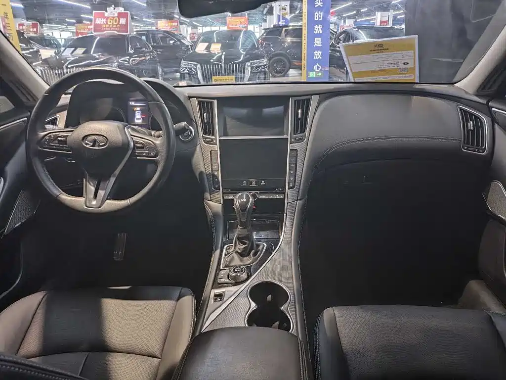 Infiniti Q50 L 2.0 T Progressive Enjoyment CN-VI