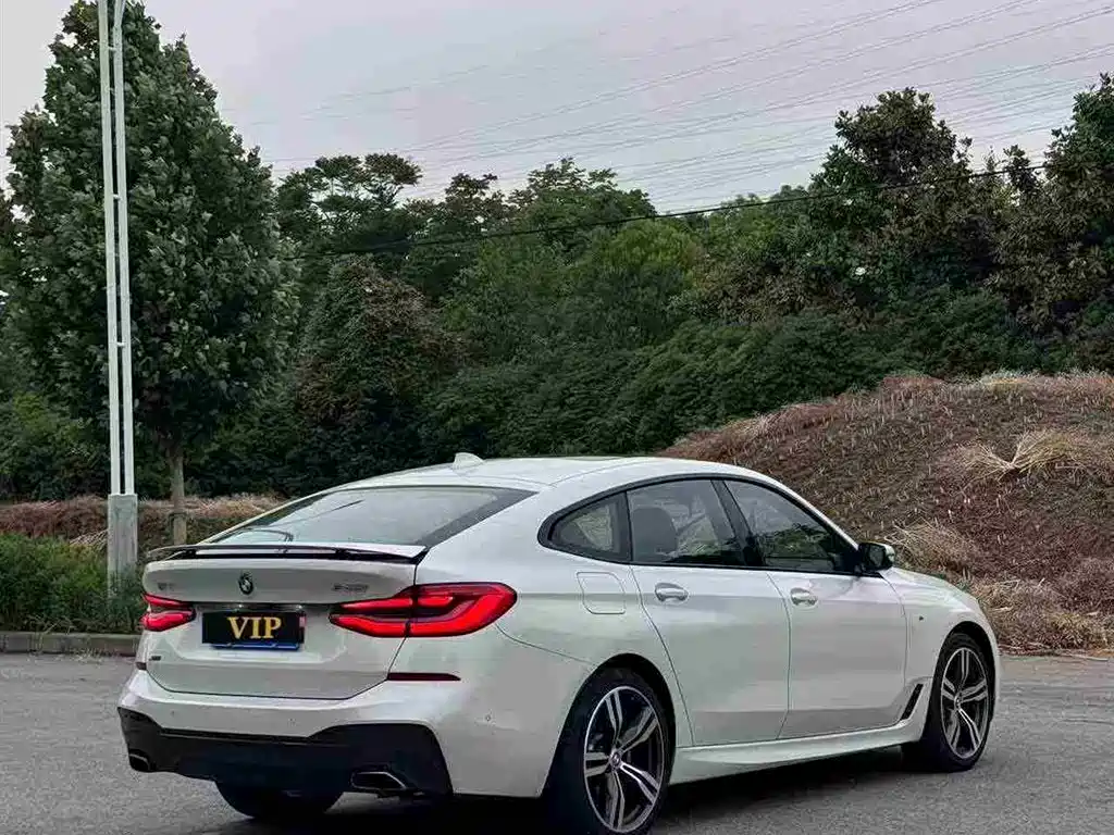 BMW 6 Series GT 640 i xDrive M Sport Package