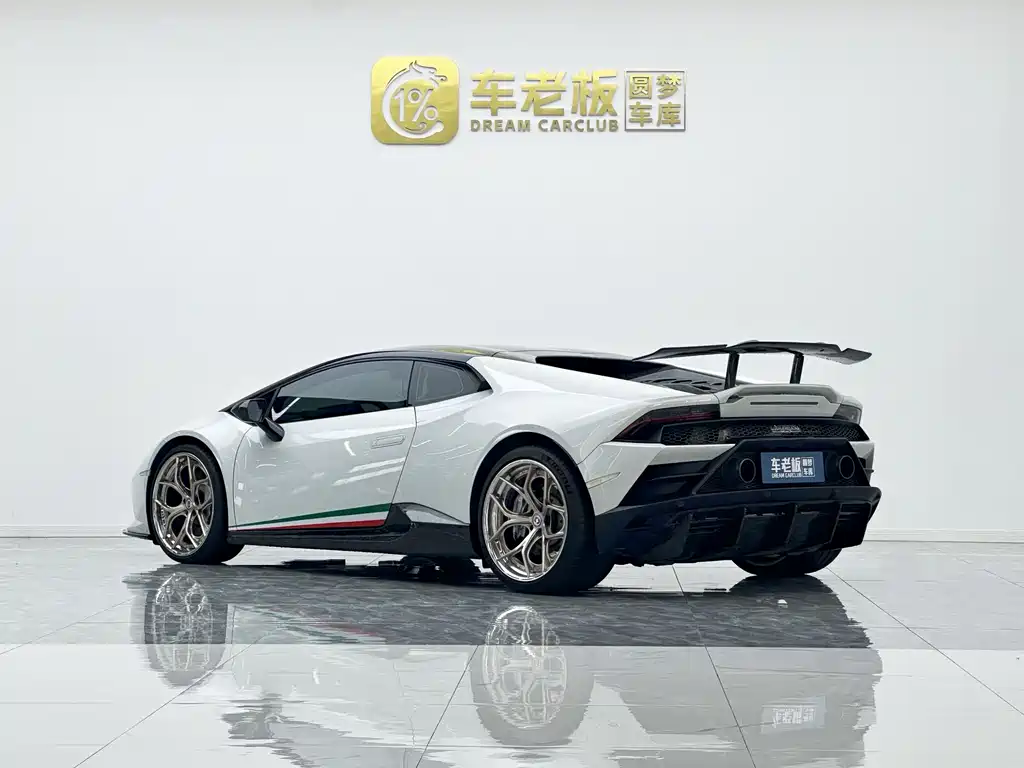 Huracán Huracán EVO RWD