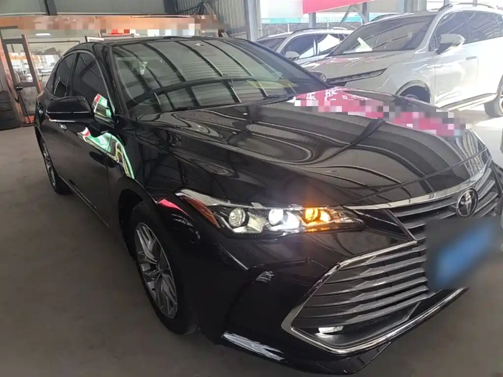 Avalon 2.5 L Luxury