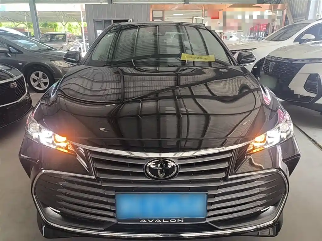 Avalon 2.5 L Luxury