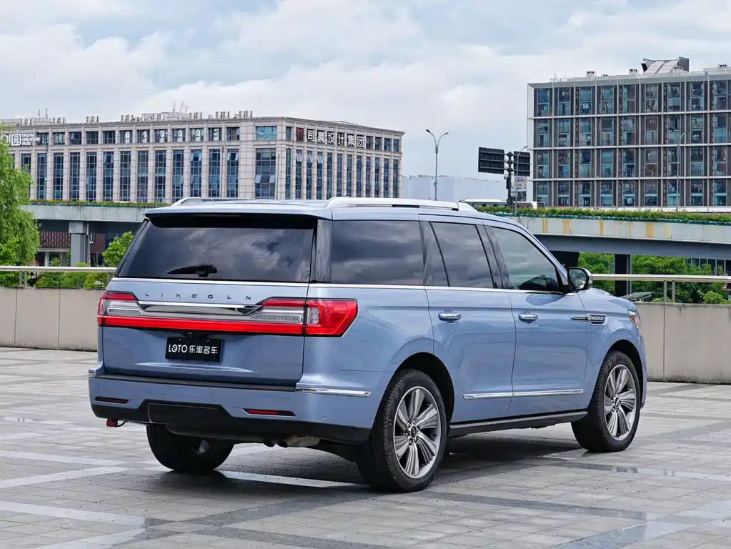 Navigator 3.5 T President Series CN-V