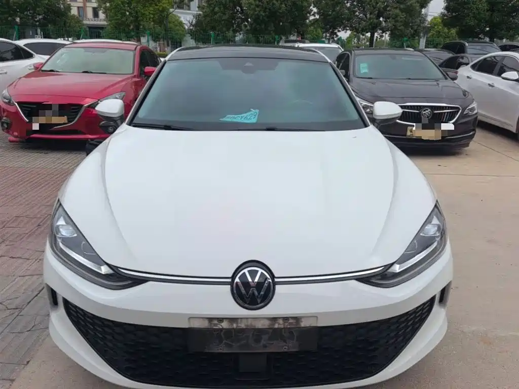 Lamando Lamando L 280 TSI DSG Dazzle Hot
