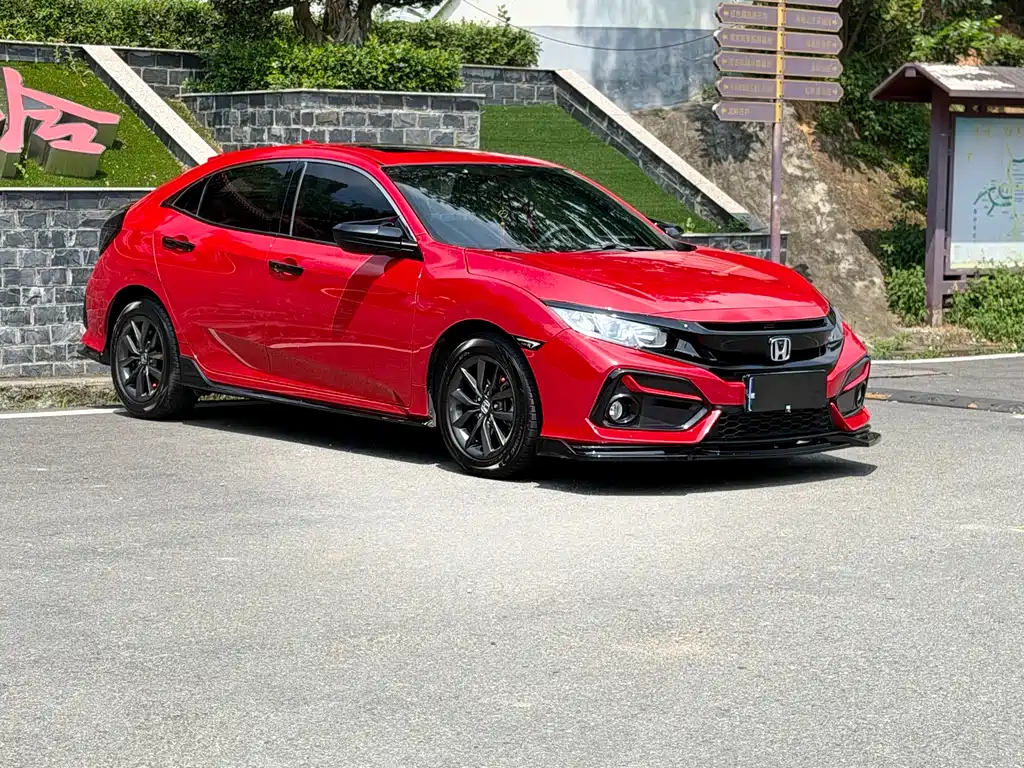 Civic HATCHBACK 220 TURBO CVT New Sharp Control