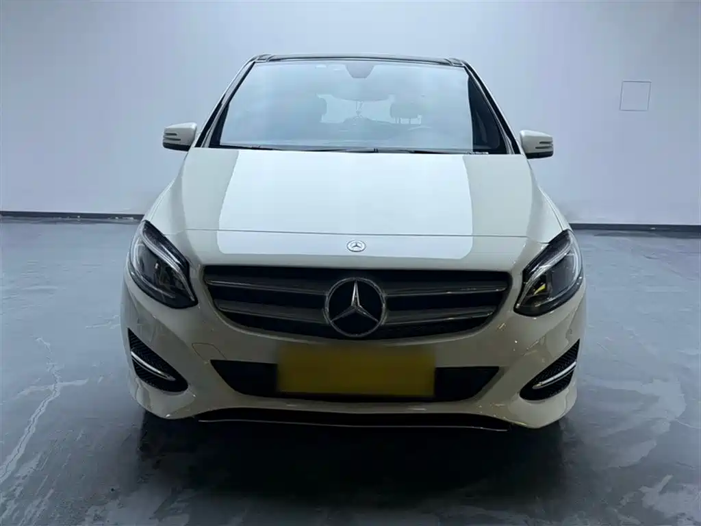 Mercedes-Benz B-Class B 200 Fashion