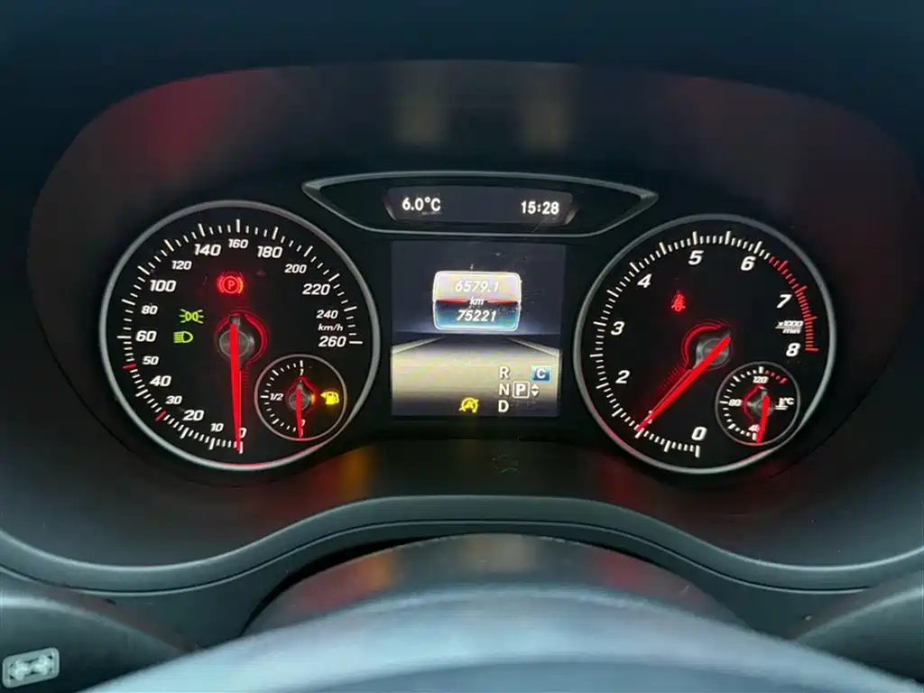 Mercedes-Benz B-Class B 200 Fashion