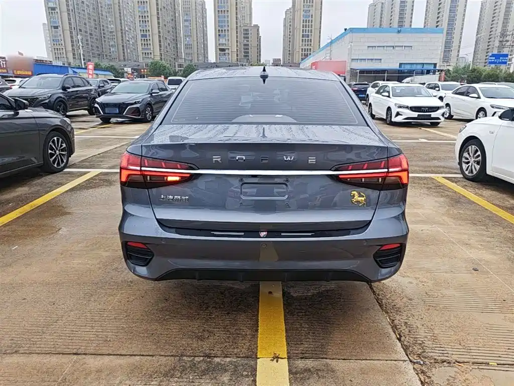 Roewe i5 Facelift 1.5 L CVT Diamond