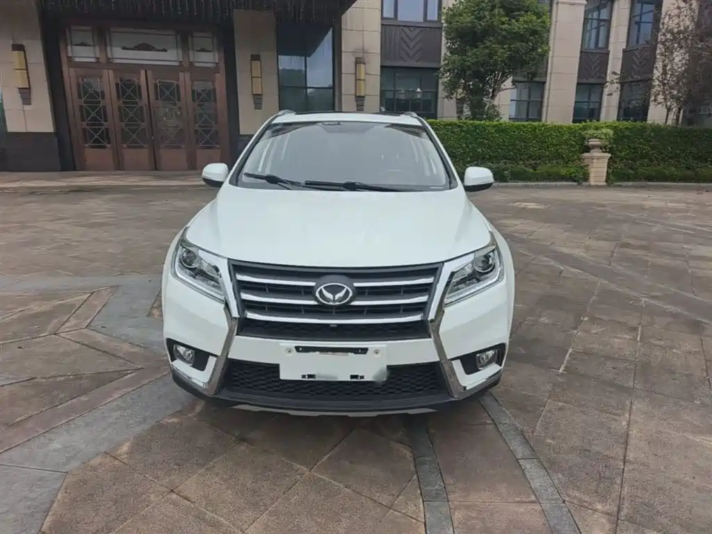 BAIC Huansu S6 1.5 T Manual Leading