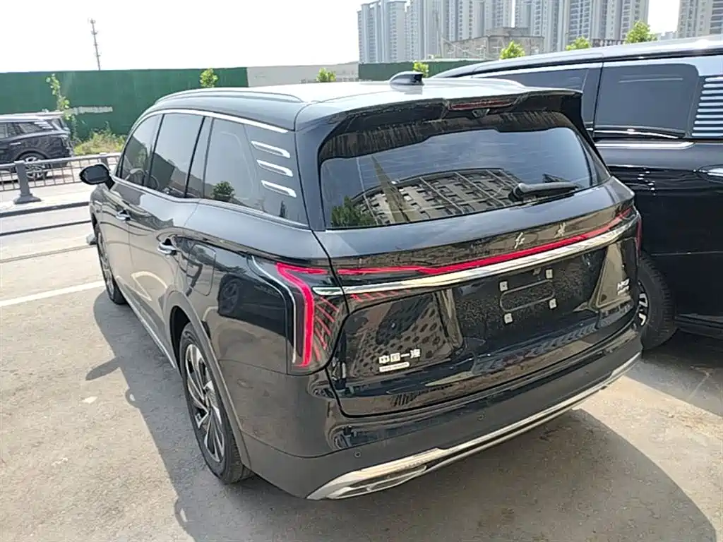Hongqi HS7 PHEV 2.0 T PHEV 4 WD Flagship Smooth 7-seat