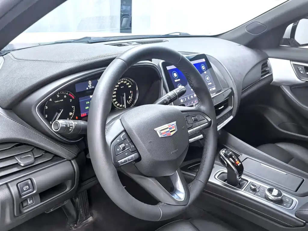 Cadillac CT5 Facelift 28 T Luxury