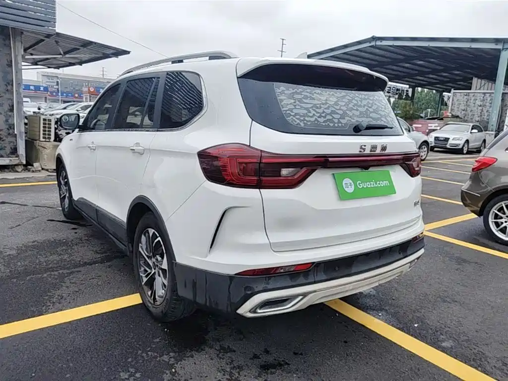 SWM G05 1.5 T Auto Distinguished