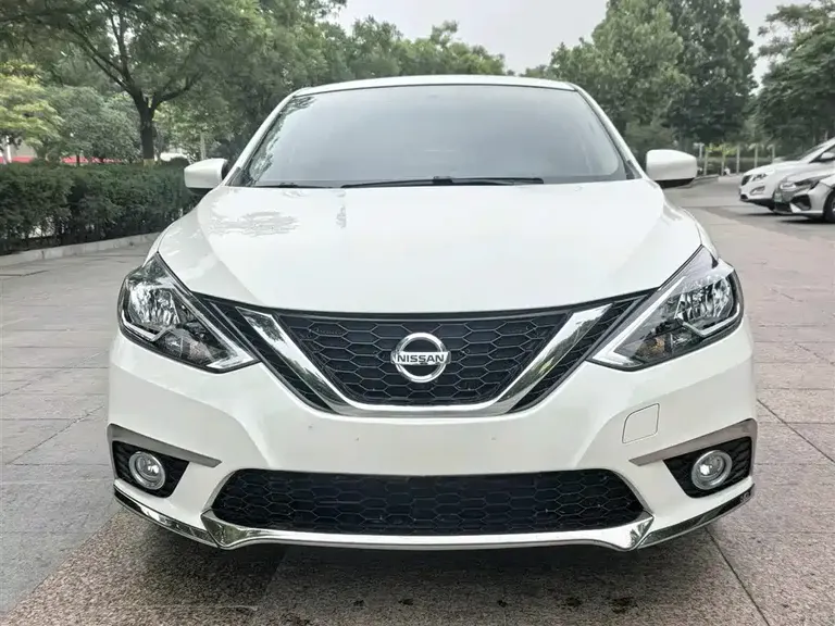 Nissan Sylphy Facelift Classic 1.6 XE CVT Comfort