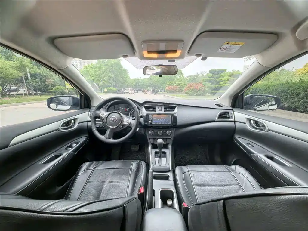 Sylphy Facelift Classic 1.6 XE CVT Comfort