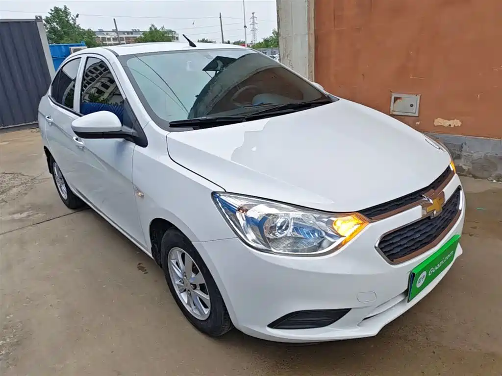 Sail Sail 3 1.3 L Manual Comfort Sunroof