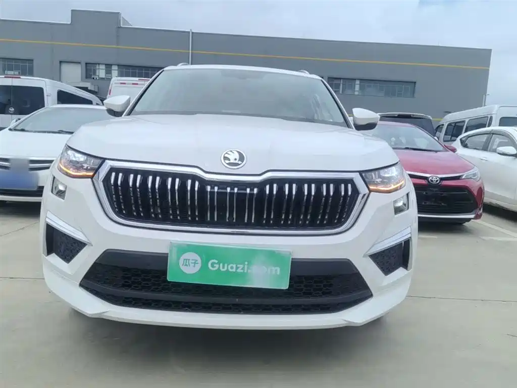 Kodiaq 柯迪亚克 2023款 TSI330 5座两驱奢享版