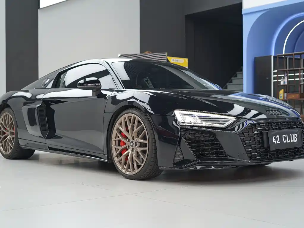 Audi R8 V10 Coupe Performance