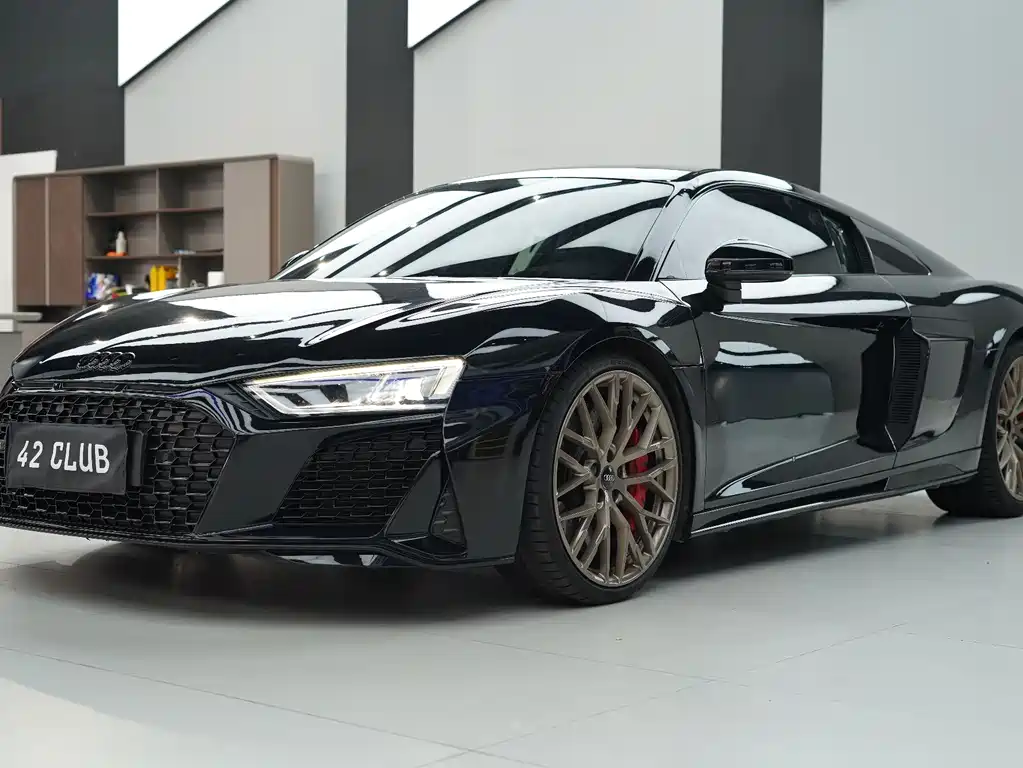 Audi R8 V10 Coupe Performance