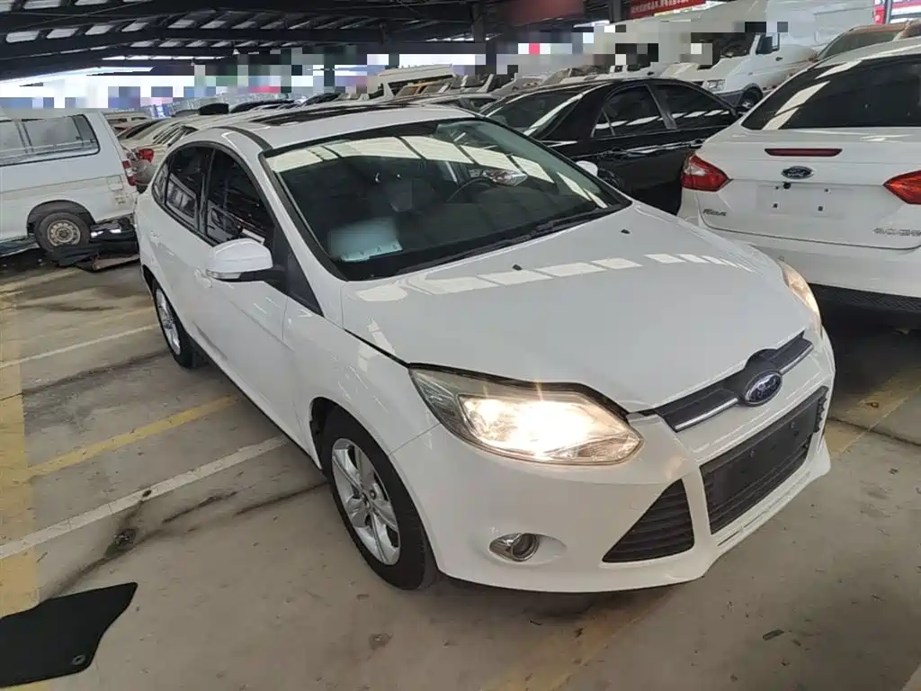 Focus Sedan 1.6 L Auto Style