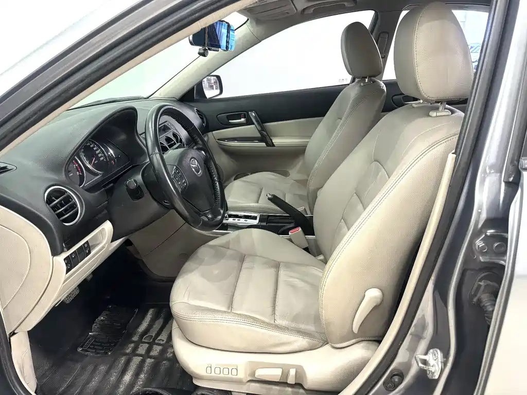 Mazda 6 2.0 L Auto Fashion
