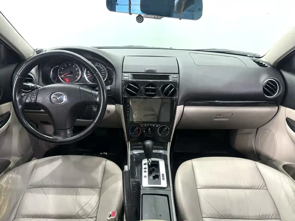 Mazda 6 2.0 L Auto Fashion