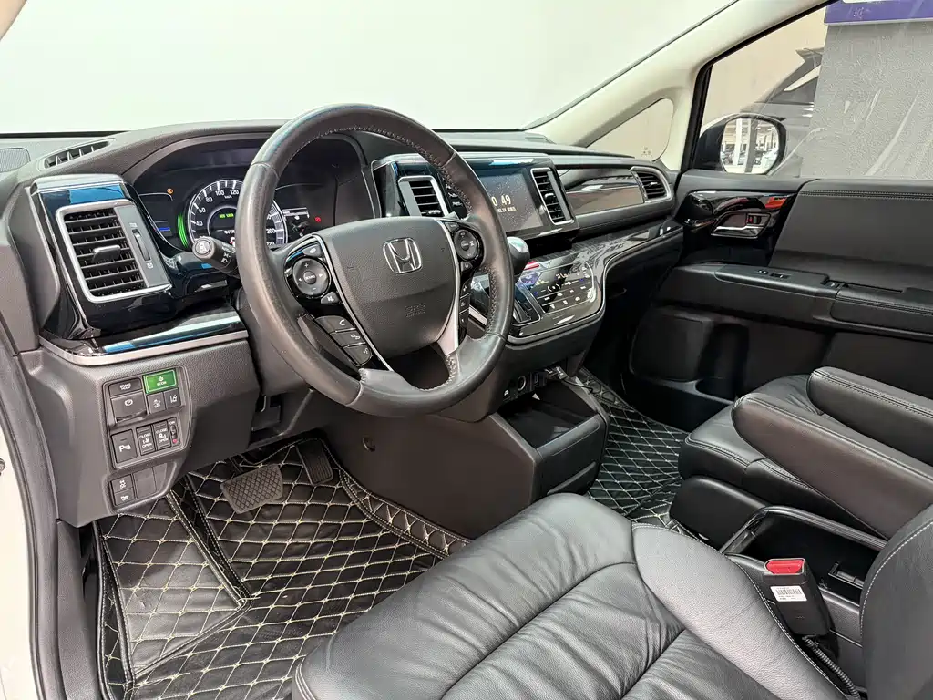 Elysion 2.0 L Hybrid Luxury