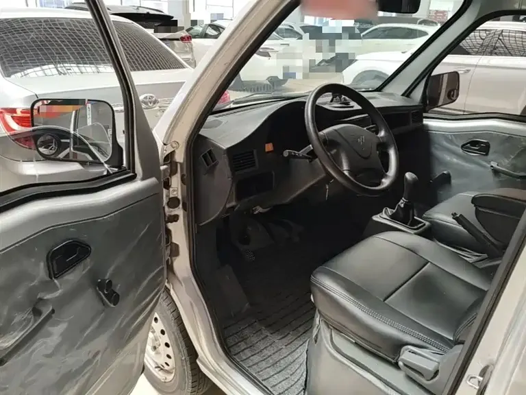 Wuling Zhiguang 1.2 L Van Transport Utility CN-VI 2-seat LSI