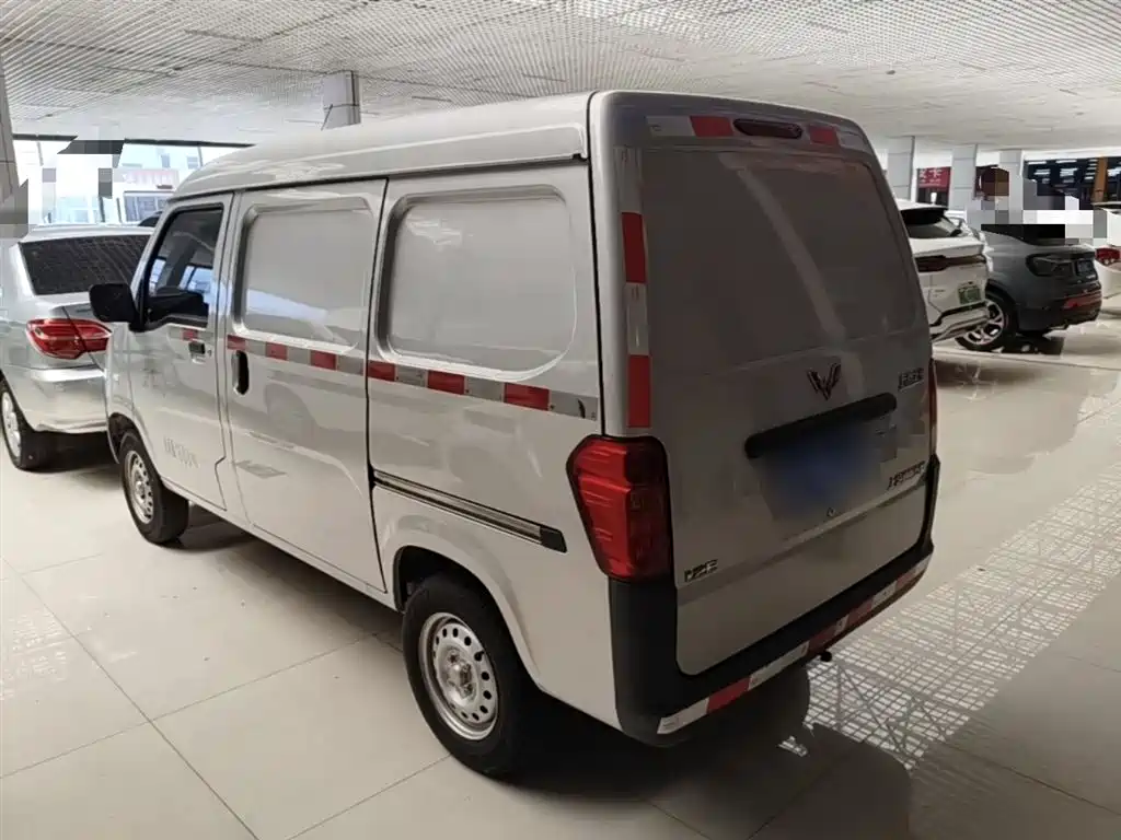 Wuling Zhiguang 1.2 L Van Transport Utility CN-VI 2-seat LSI