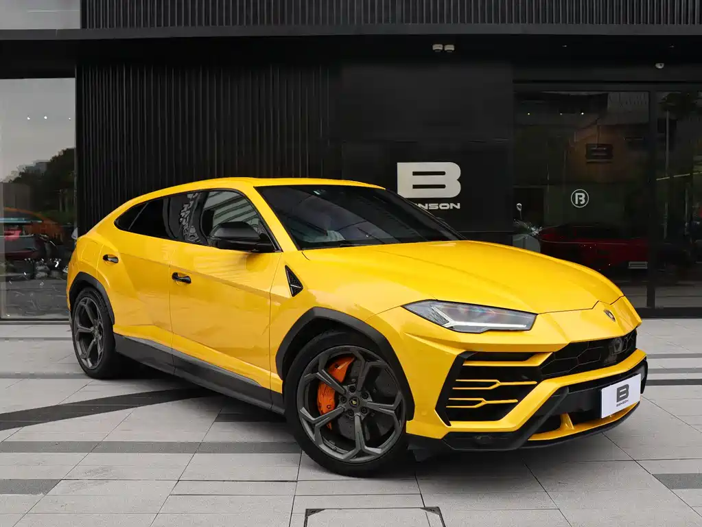 Urus 4.0 T V8
