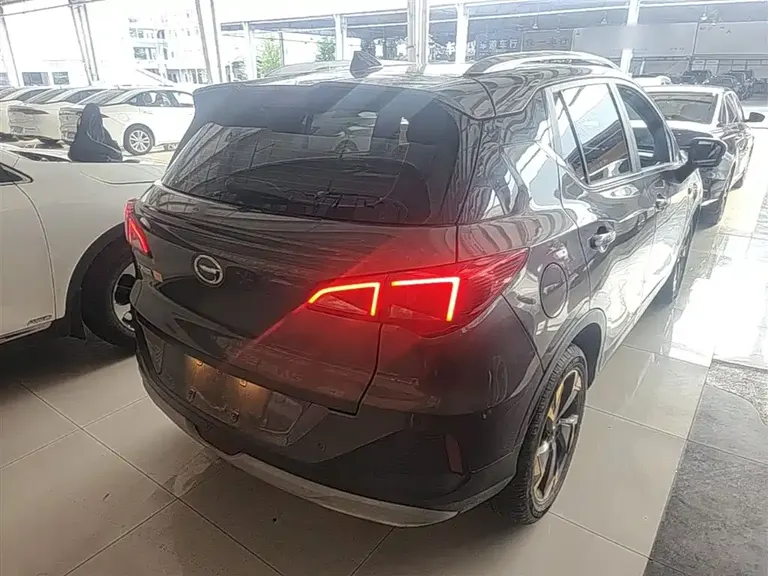 GAC Trumpchi GS3 传祺GS3 2021款 POWER 270 T 自动红动版