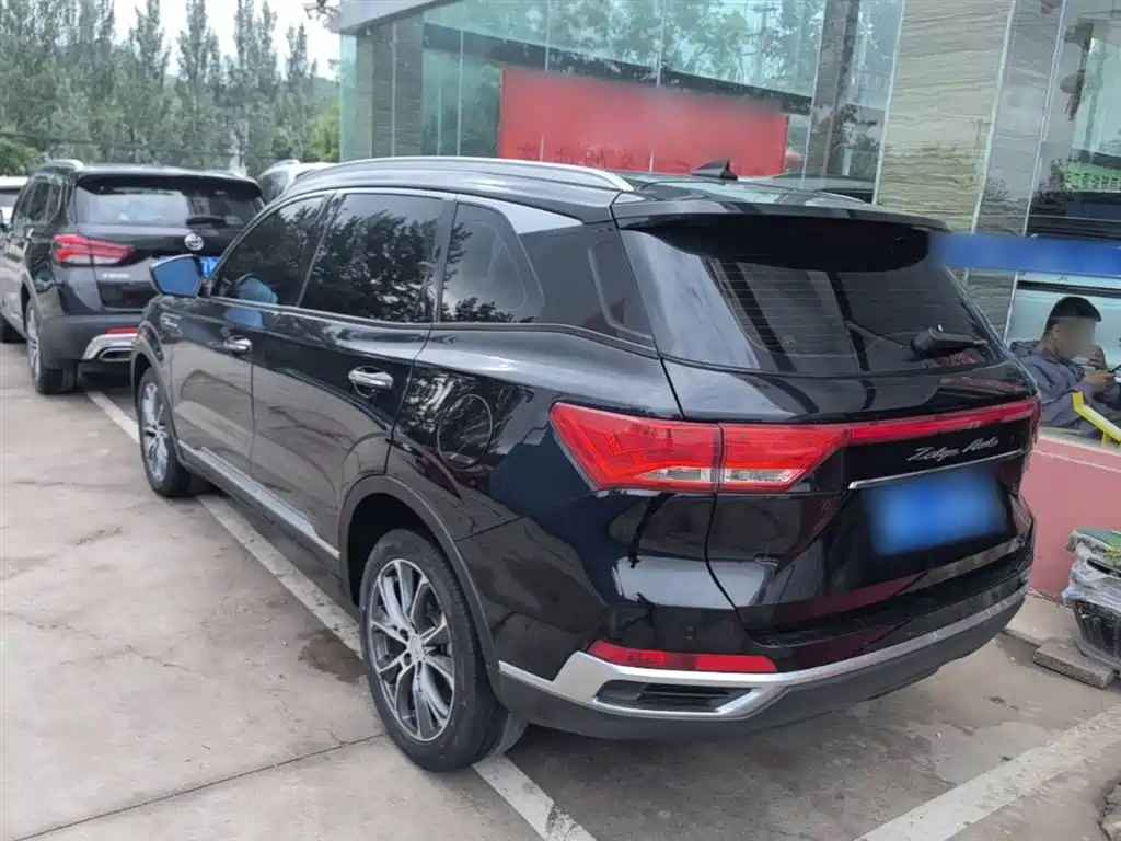 Zotye T500 众泰T500 2018款 1.5 T 自动尊享型