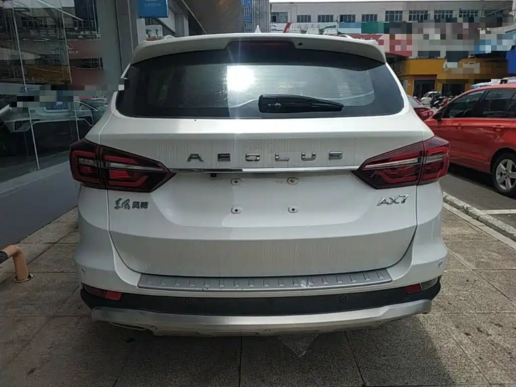 Dongfeng Fengshen AX7 Classic 1.6 T Auto Luxury
