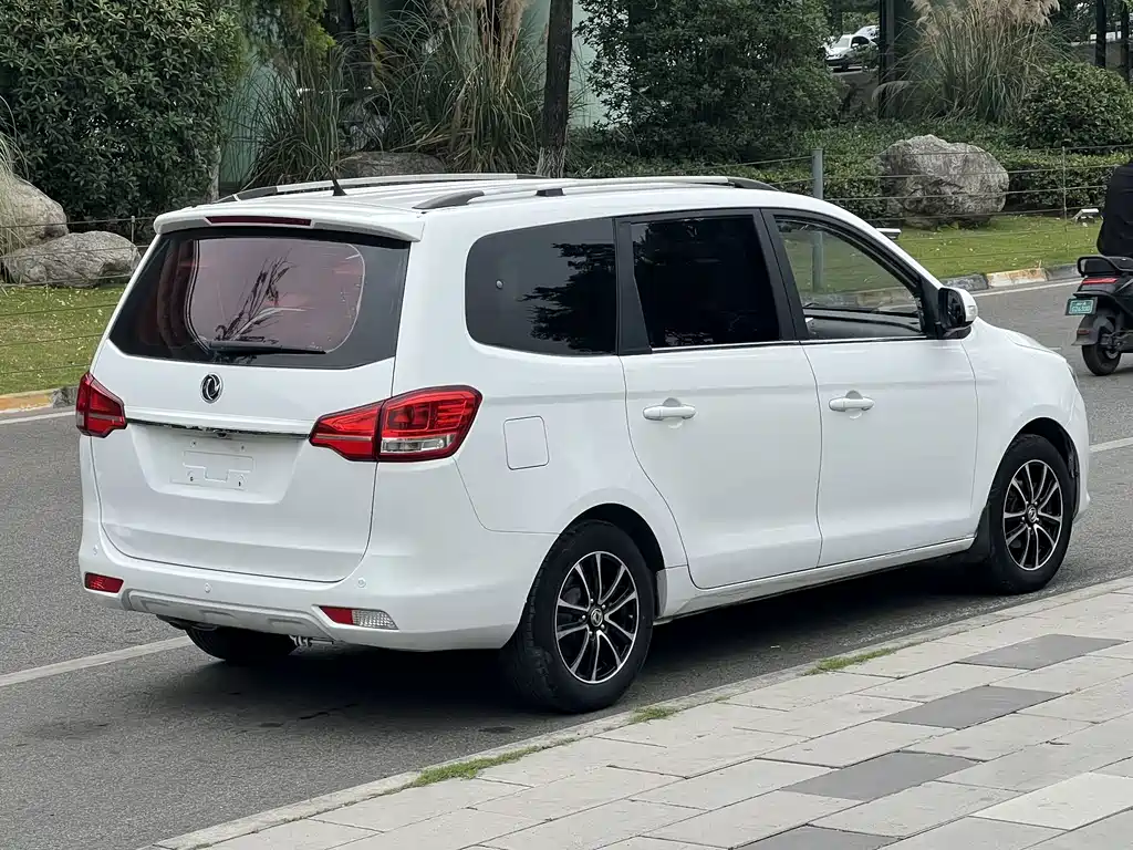 Fengxing S500 1.5 L Manual Luxury