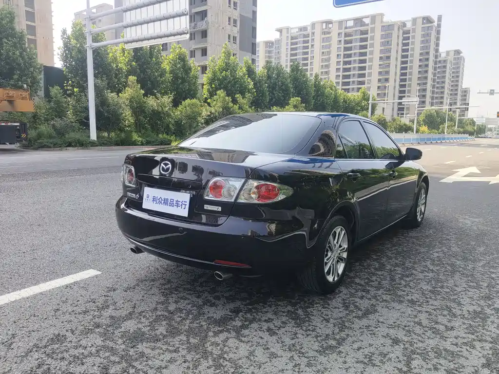Mazda 6 2.0 L Auto Fashion