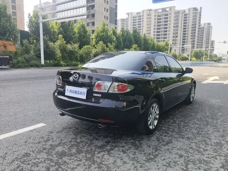 Mazda 6 2.0 L Auto Fashion