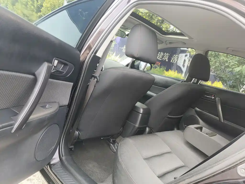 Mazda 6 2.0 L Auto Fashion
