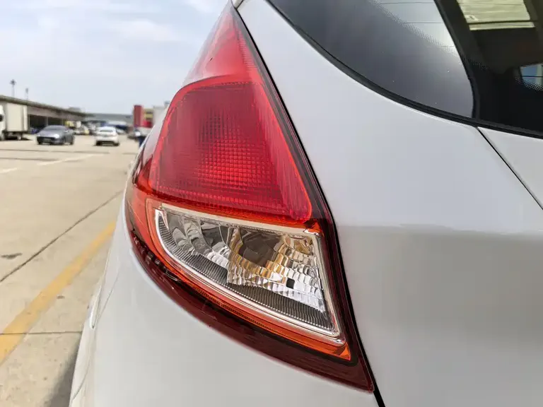 Ford Fiesta Hatchback 1.5 L Auto Fashion