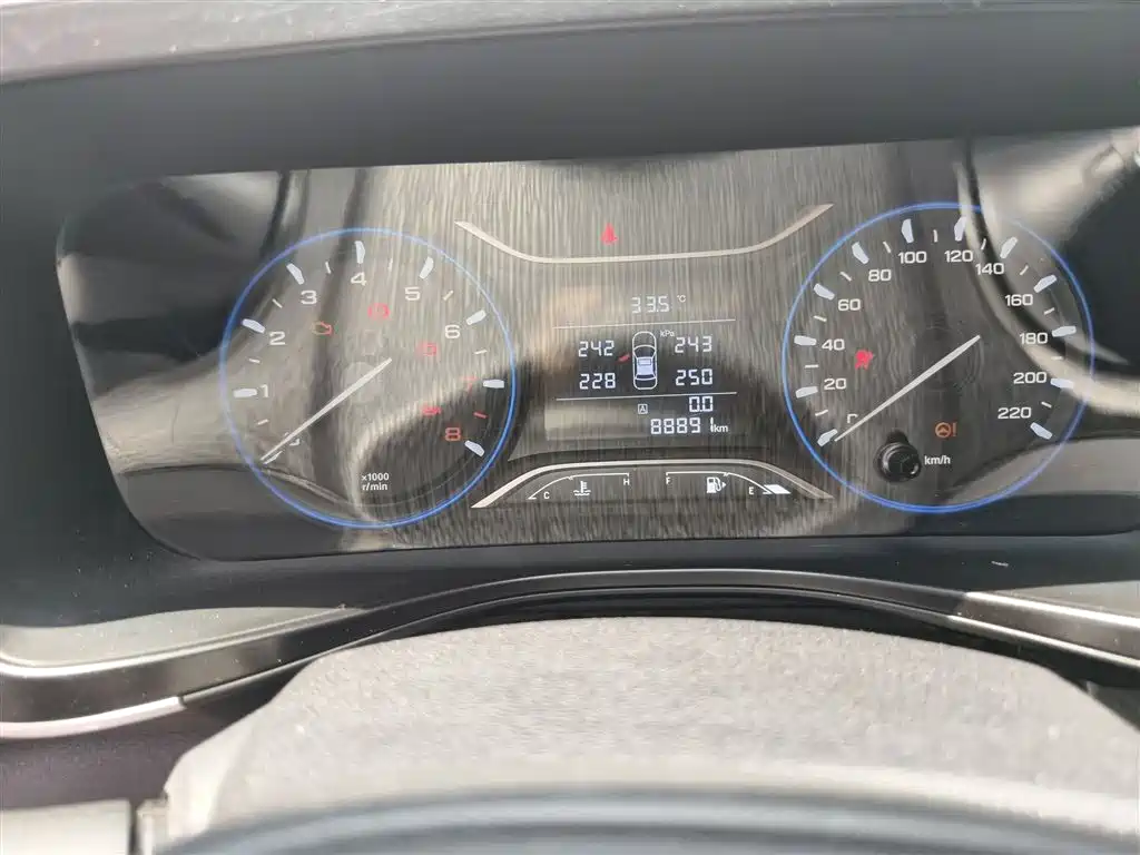 GAC Trumpchi GS3 传祺GS3 2021款 POWER 235 T 手动劲酷版