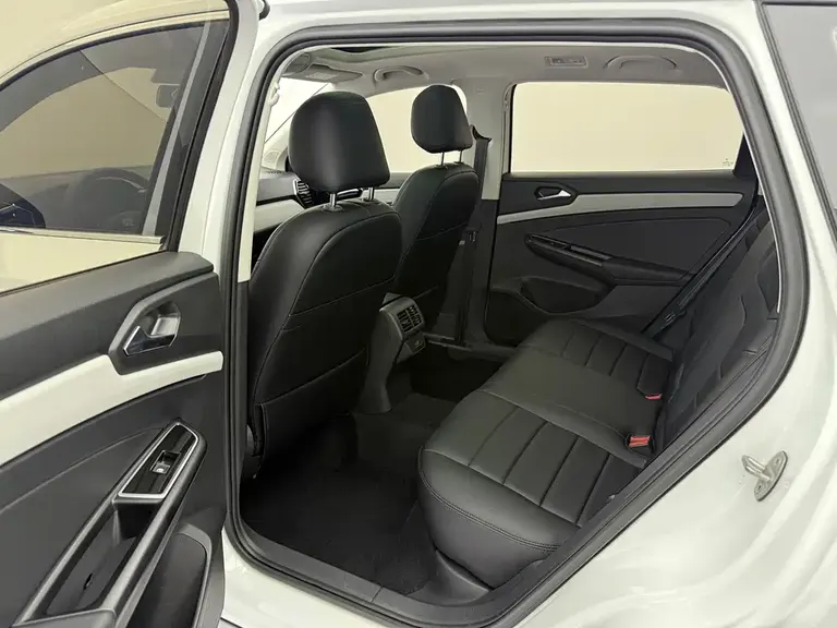 Jetta VS7 280 TSI Auto Progressive