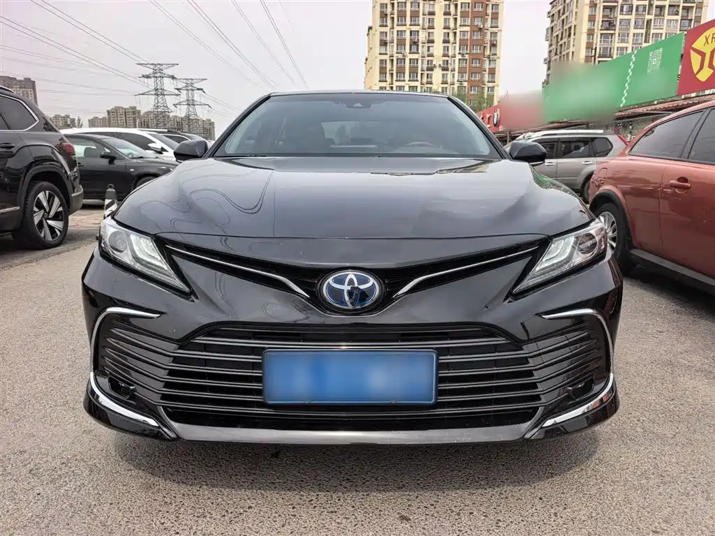 Camry Dual Engine 2.5 HG Luxury