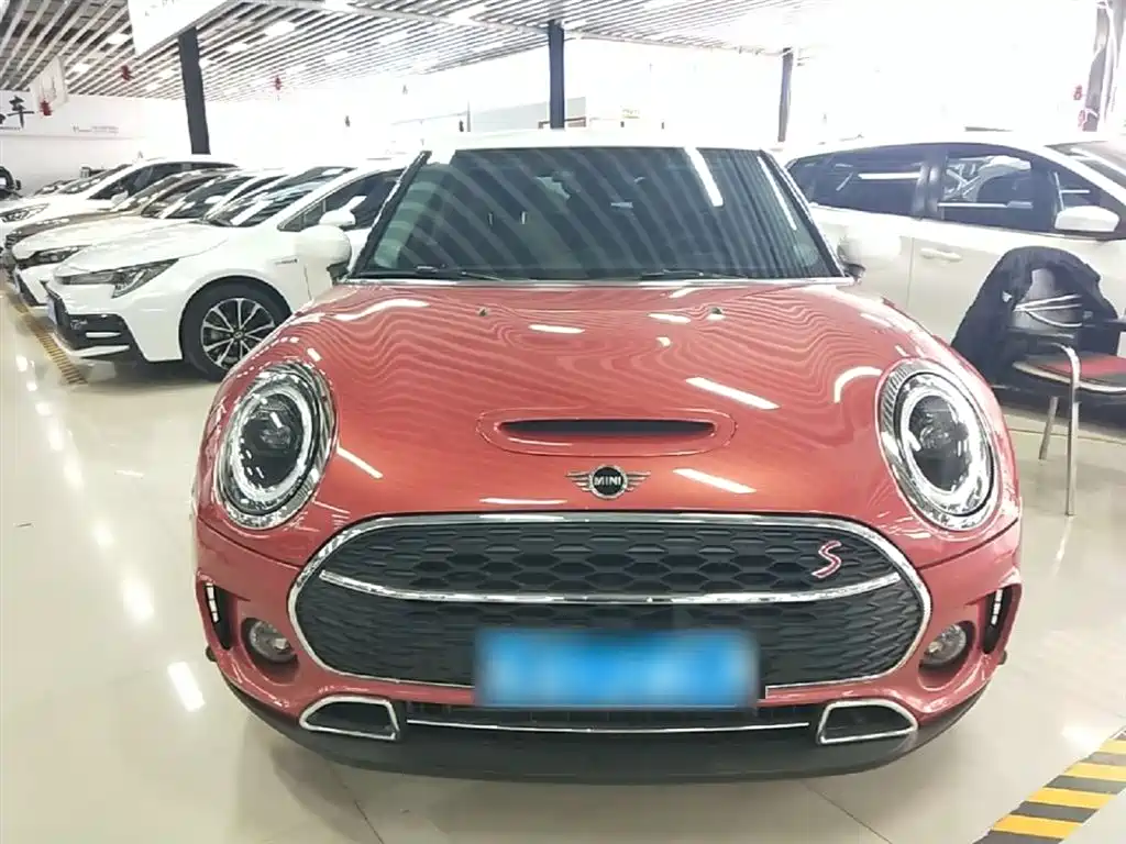 MINI CLUBMAN 2.0 T COOPER S Connoisseur