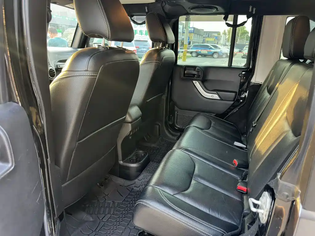 Wrangler 3.6 L Rubicon 4-door