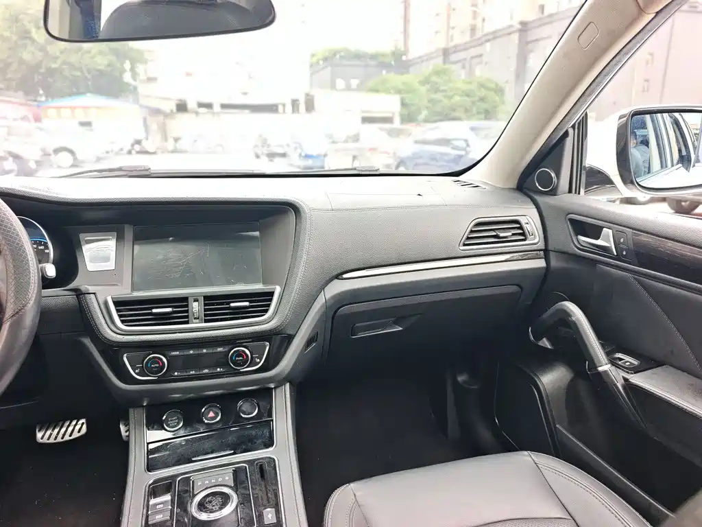 Zotye T600 Sport 2.0 T DCT Luxury