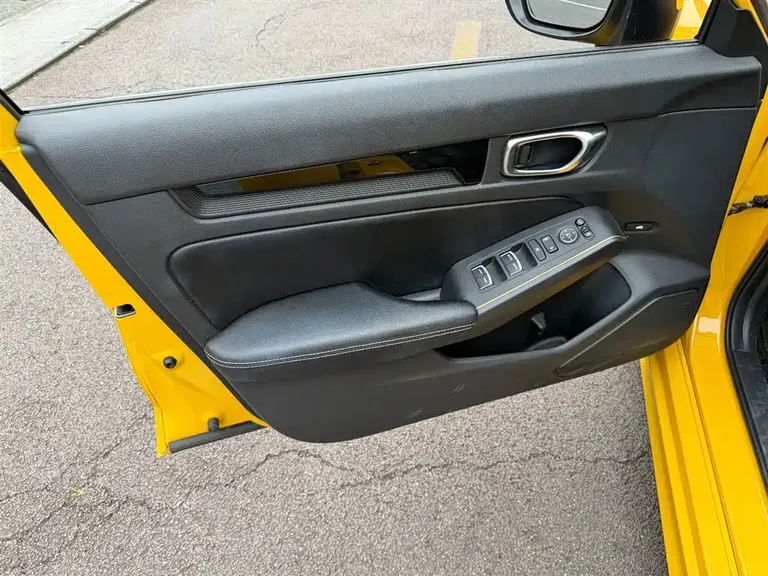 Honda Integra 240 TURBO CVT Tech