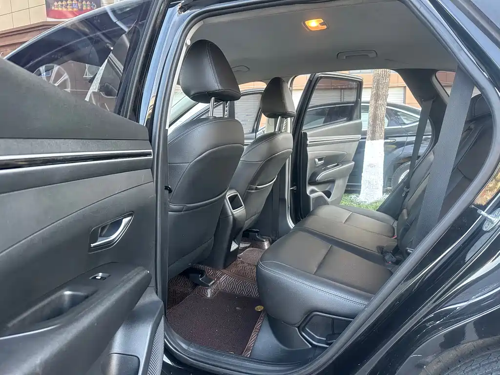 Tucson 途胜 2021款 途胜L 1.5 T DCT GLS领先版