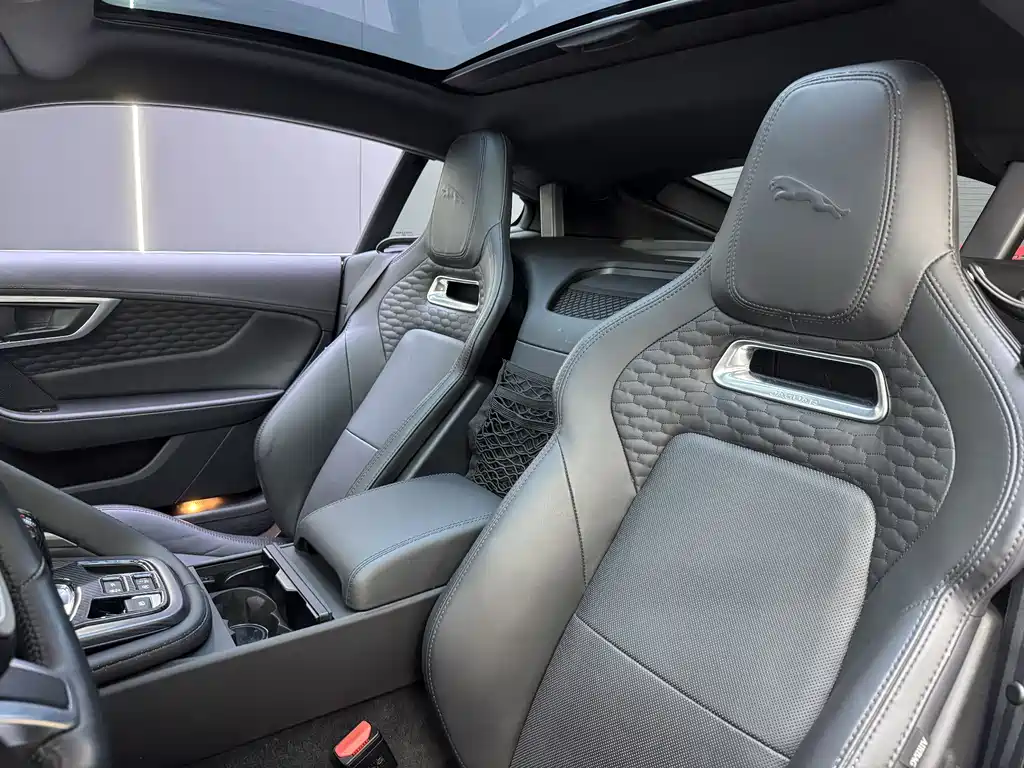 Jaguar F-TYPE 捷豹F-TYPE 2021款 P380 全驱V6赛道传奇版