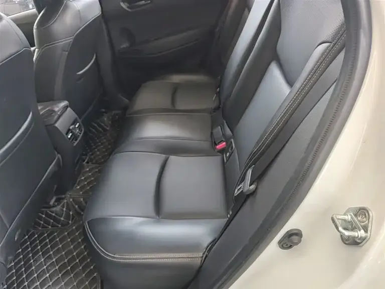 Toyota Corolla Cross 2.0 L Pioneer