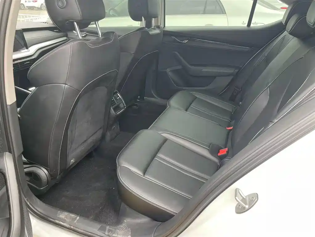 Octavia Facelift PRO TSI280 Premium