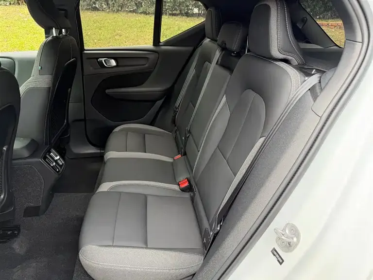 Volvo XC40 沃尔沃XC40 2023款 B3 智远运动版