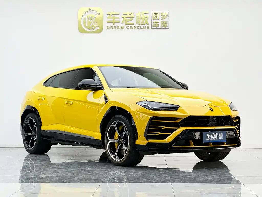 Urus 4.0 T V8